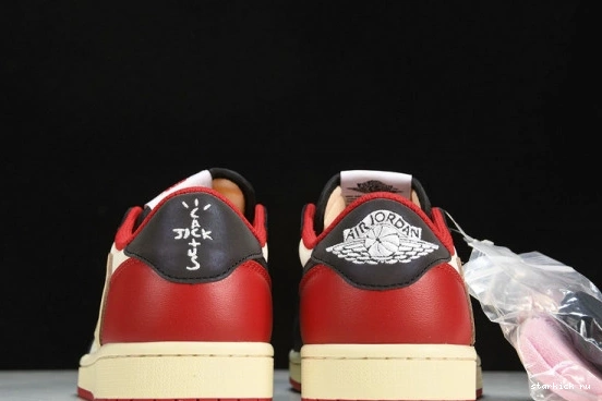 SP RETRO DM7866--140 1  SCOTT OG DM7866--140 LOW TRAVIS JORDAN  0803